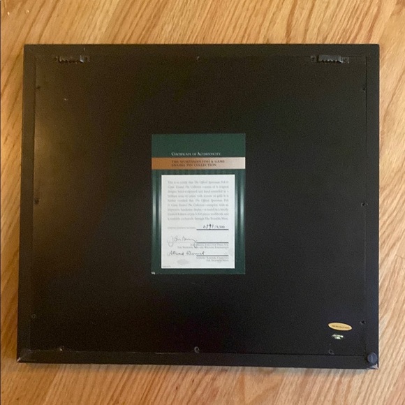 Franklin mint vintage sportsman fish & game enamel pin collection framed - Picture 3 of 4